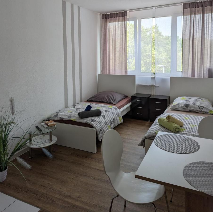 Bahnhof Apartment