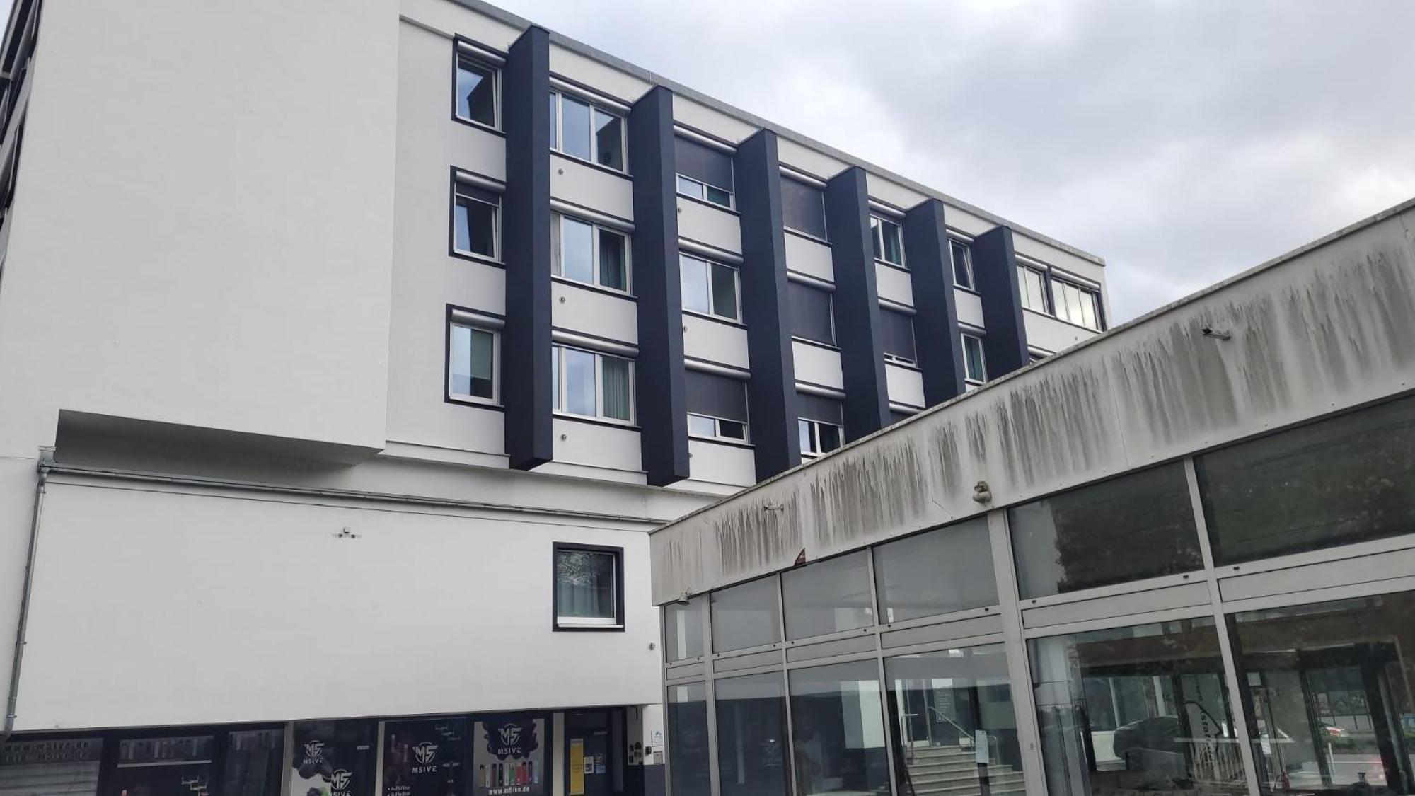 Bahnhof Apartment