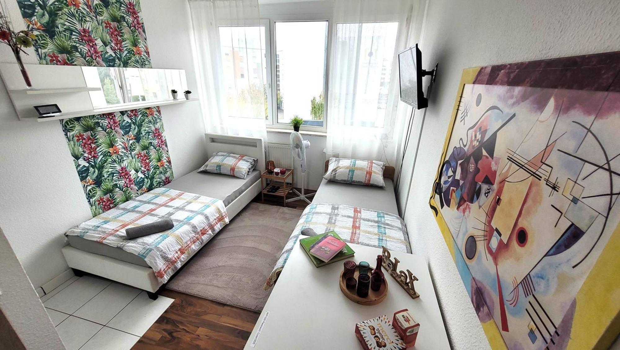 Bahnhof Apartment *